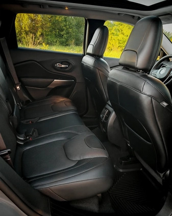 Jeep Cherokee cena 145000 przebieg: 3600, rok produkcji 2022 z Wolbrom małe 781